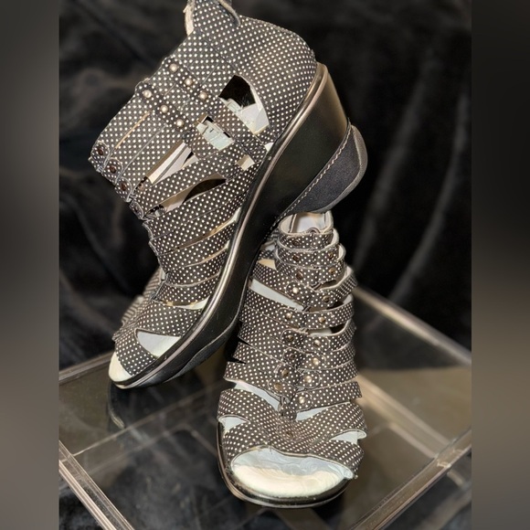 Jambu Black and White Sandals Modern Style - Picture 3 of 12